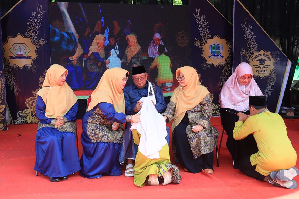 Khutbatul Ikhtitam SD Plus Al-Muhajirin Purwakarta Angkatan ke-21: “Learn Today, Lead Tomorrow”
